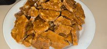 Load image into Gallery viewer, Da Local Snax-Macadamia Nut Brittle
